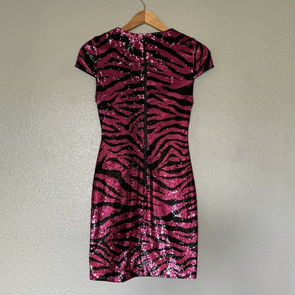 Alice + Olivia Tiger Sequin Mini Dress NWT Prom - Picture 3 of 13